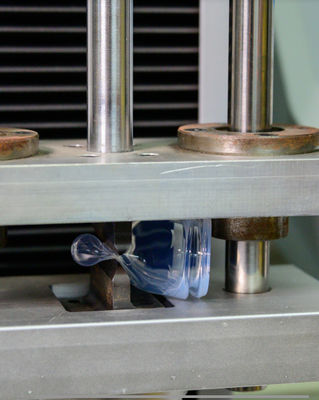 Runder / flacher Baby-Silicon-Fütterer mit individuellem Logo