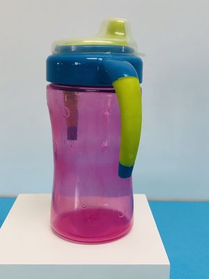 Baby 7 Unzen-einfache Griff-BPA freie 260ml Sippy-Schale des 9-monatige