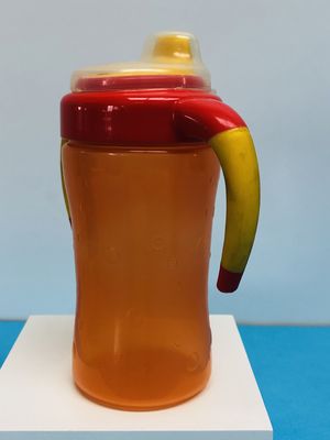 BPA frei nicht 9-monatige 7 Unzen-Kinderbaby Sippy-Schale verschütten
