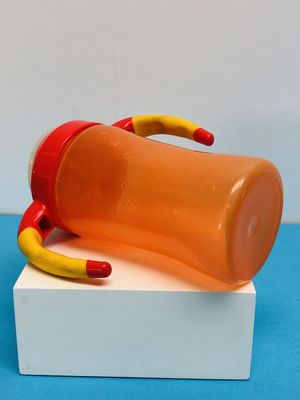 BPA frei nicht 9-monatige 7 Unzen-Kinderbaby Sippy-Schale verschütten