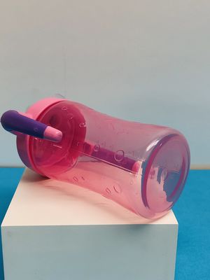 9-monatige 9 Unzen-Training Sippy-Schale 2 Zählungs-Prinzessin-Pink