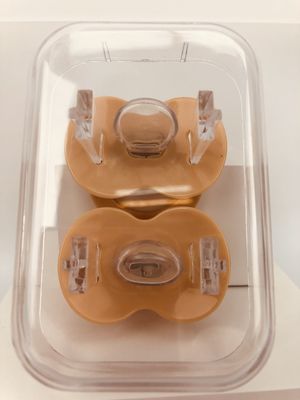 2pcs 0-6 des flüssigen Silikon-Monate Baby-Soother